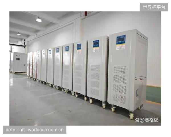 苏州总台新款小型4K转播车:紧凑空间内集成三相稳压与隔离变压技术的工程实践 苏州总台新款小型4K转播车:紧凑空间内集成三相稳压与隔离变压技术的工程实践